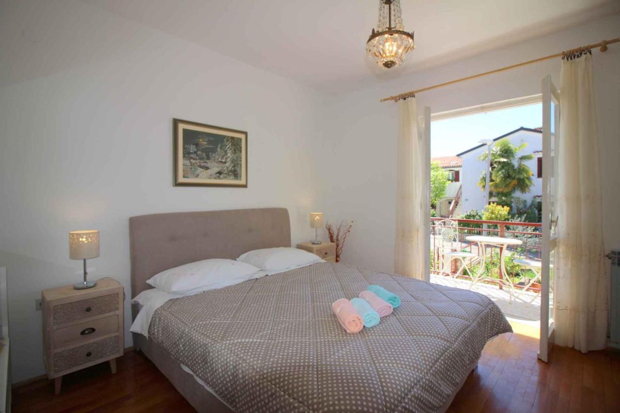 Apartment In Porec/Istrien 37093 Exterior foto