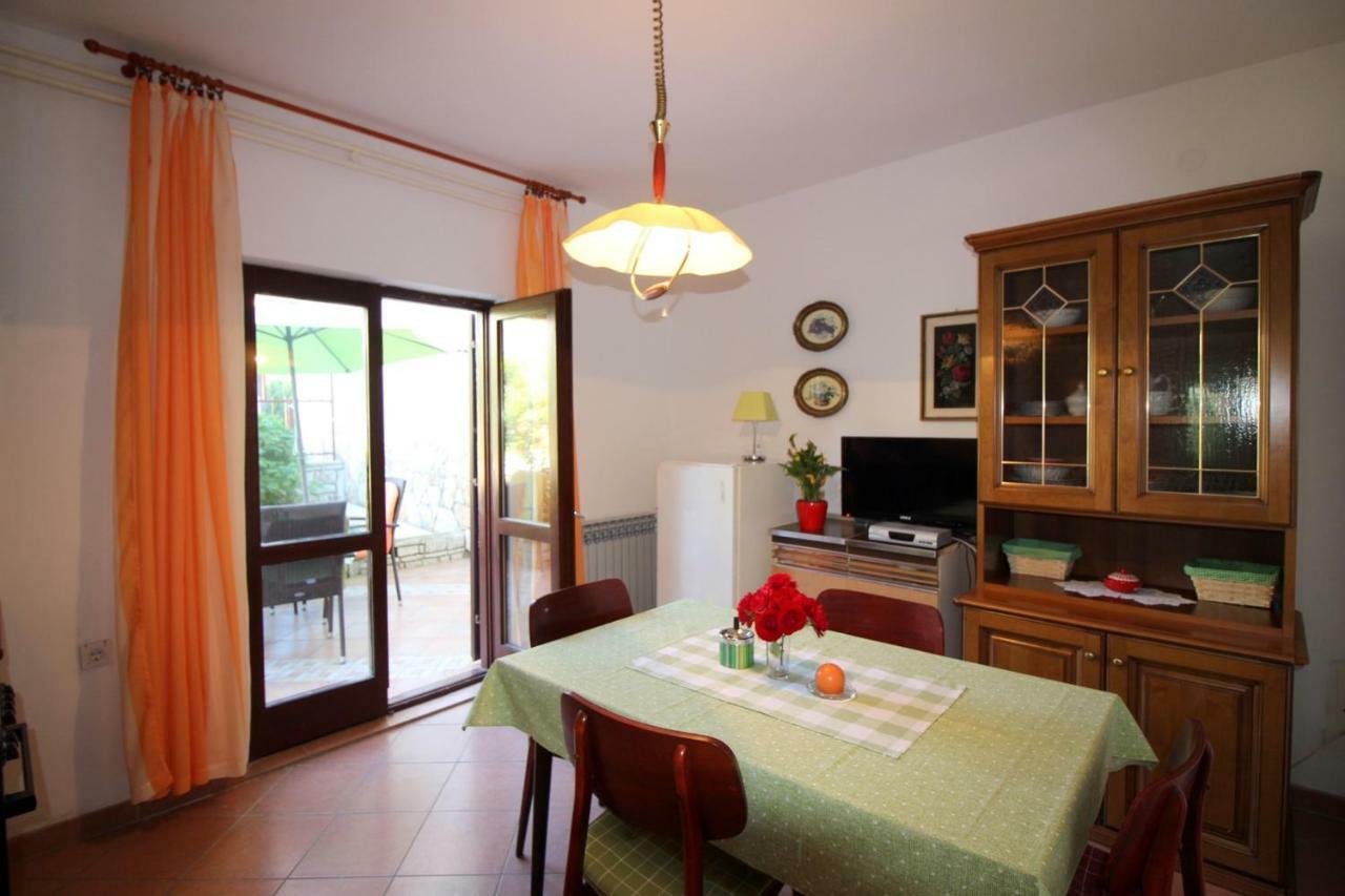 Apartment In Porec/Istrien 37093 Exterior foto